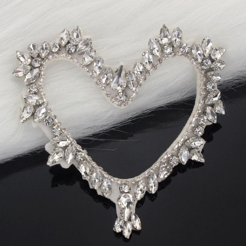 1 חתיכה אופנה בעבודת יד חרוזים יהלומים מלאכותיים בצורת לב בד הדבקת תיק בגדים אביזרי תיקון תפירה ידנית