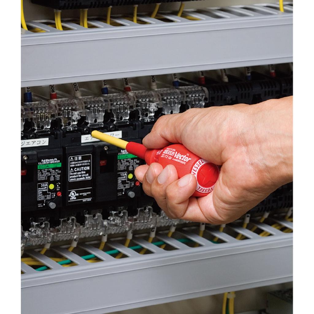 VESSEL Vector Electrician's Screwdriver with Shaft Cover +2×100 285