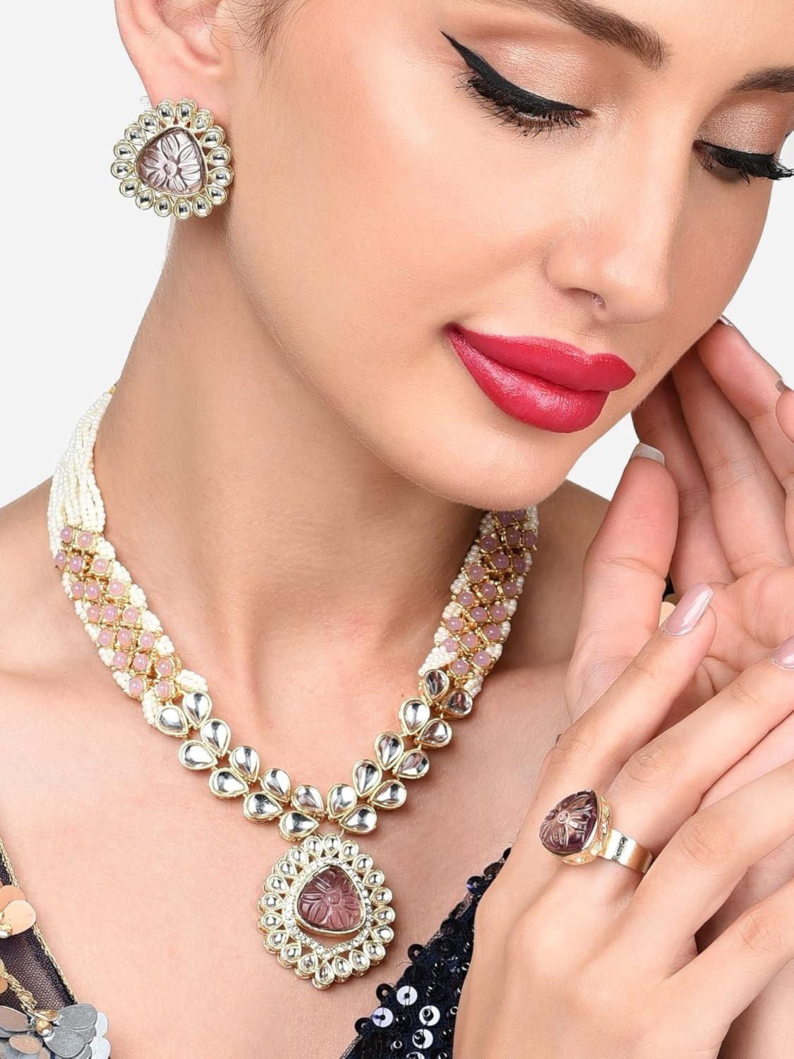 

Розово-фиолетовый комплект украшений кундан: ожерелье, серьги и кольцо для женщин Onesize фиолетовый