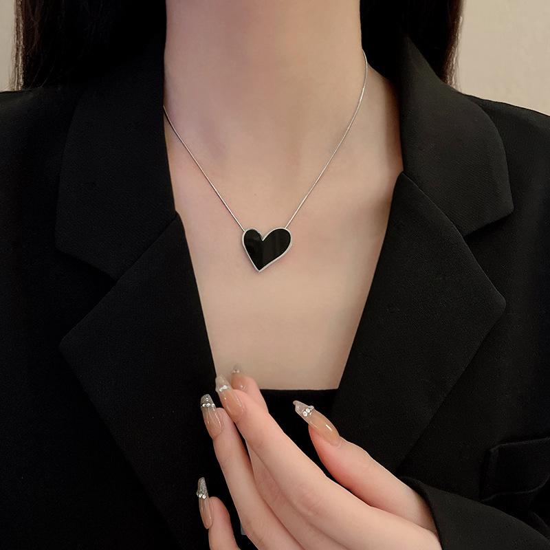 Titanium Steel Black Heart Necklace - Elegant, Non-Fading, Modern Sweater Chain for Women