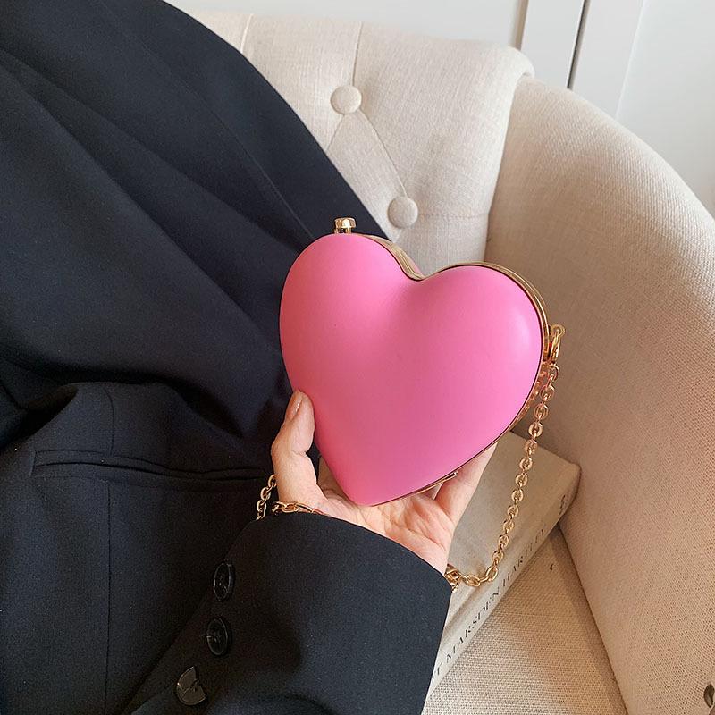 

Милая маленькая сумка в форме сердца для женщин на лето, новая модная сумка-коробка с цепочкой, сумка через плечо на одно плечо