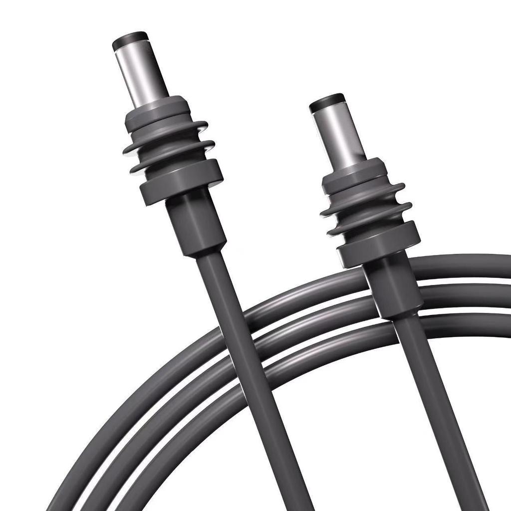 Compact 12V Three-Port Car Charger with DC5521 Sealing Ring for Cigarette Lighter