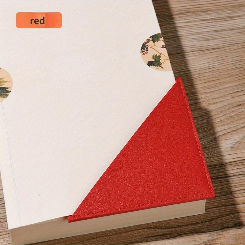

5 шт. Большая квадратная кожаная закладка Мини портативный подарок Треугольная закладка Зажим для страницы книги Защитный уголок книги