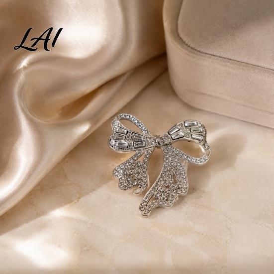 Women Fashion Accessory Sparkling Rhinestone Bow Brooch Mini Bowknot Shaped Lapel Alloy Pin Pin Clothing Jewelry for Girls