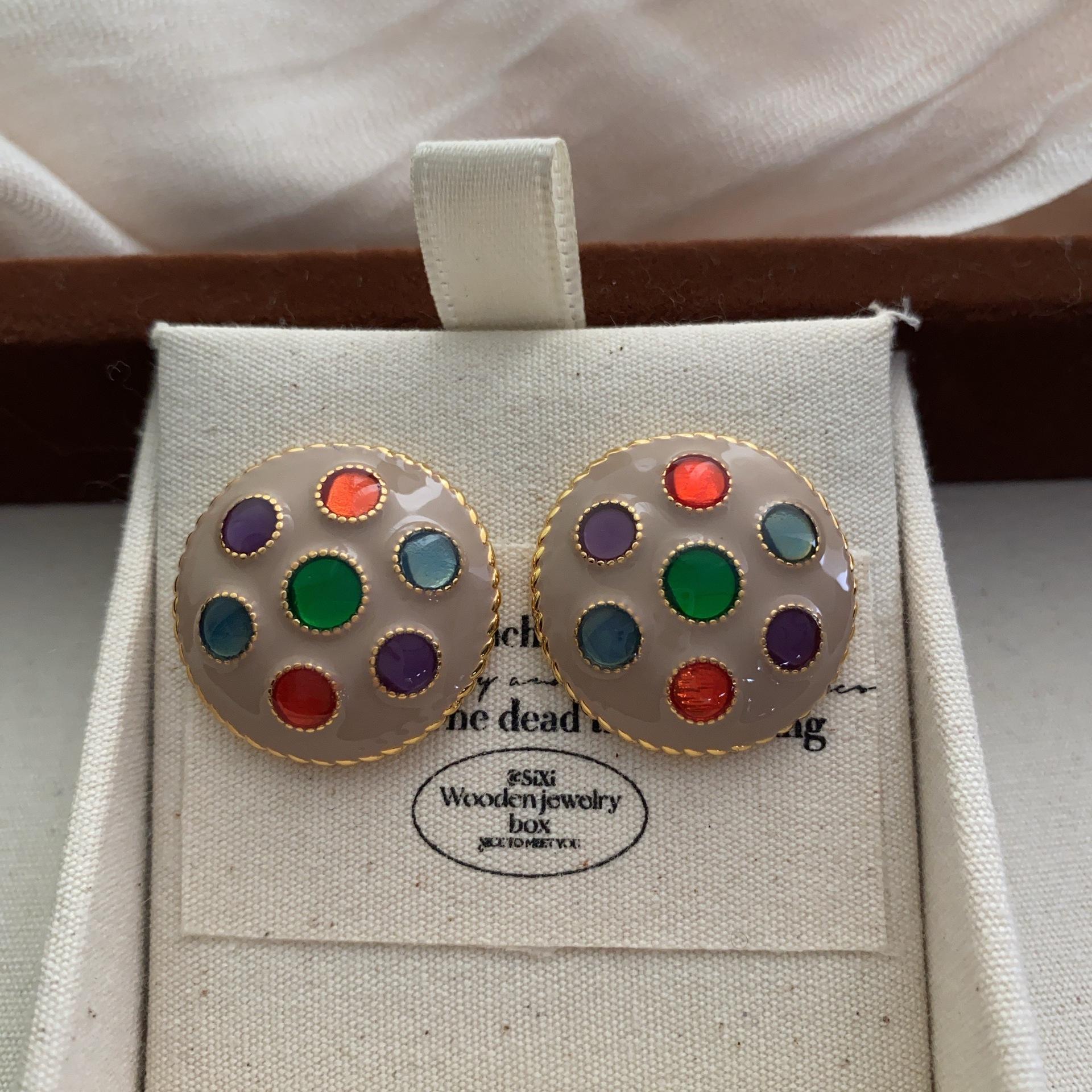 

French retro light luxury colorful childlike polka dot earrings retro enamel oil drop button art premium earrings