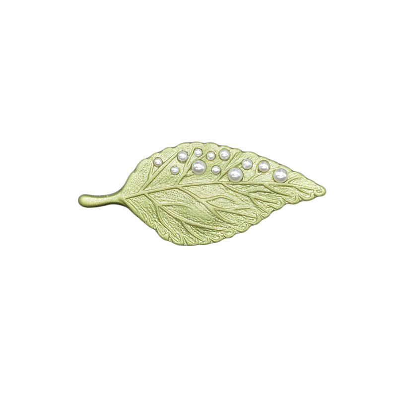 Ginkgo Leaf Pearl Flower Silk Scarf Brooch