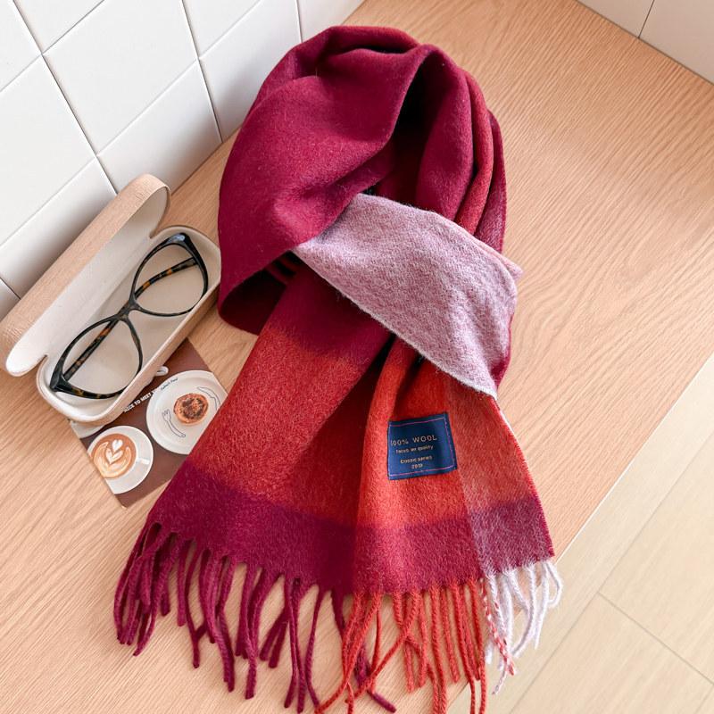 111% pure blue-gray plaid scarf for men and women, winter knitted to keep warm, high-end temperament plaid scarf