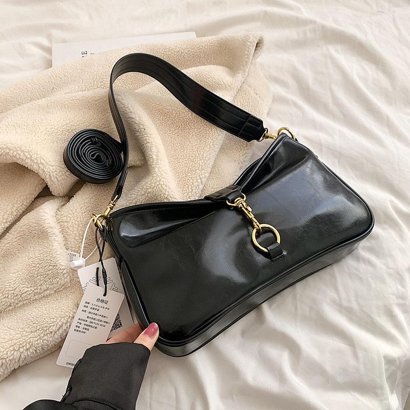 Women Soft Leather Shoulder Bags Autumn Winter New High Quality Commuter Underarm Bag Versatile Female Crossbody Messenger Bag