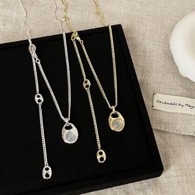 Kalter Wind Opal Anhänger Metall Halskette Weiblich Einfache Persönlichkeit Mode Temperament Trend Vielseitige Halskette Schlüsselbein Kette