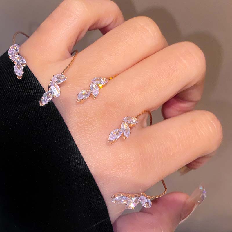 Luxury Shiny Zirconia Leaves Open Bangle Chain For Women Stainless Steel Silver Color Geometric Hand Chain Finger Jewelry