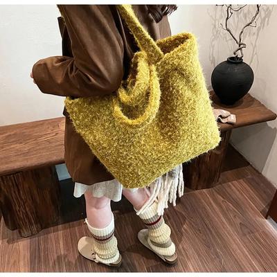Large Capacity Hand-woven Wool Bag for Women New Fashion Single Shoulder Plush Bag Tote Fashion