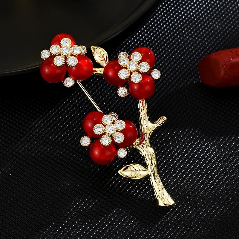 Winter New Design Flower and Plant Brooch Series Women's Luxury Brooch Fashion Personality Elegant Accessories