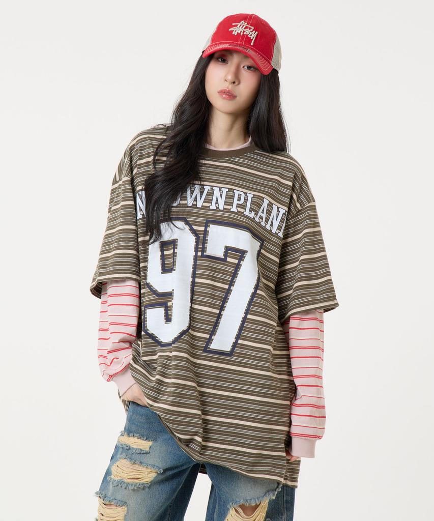 UNKNOWN PLANET Ivy Round Planet Rugby Tee Khaki