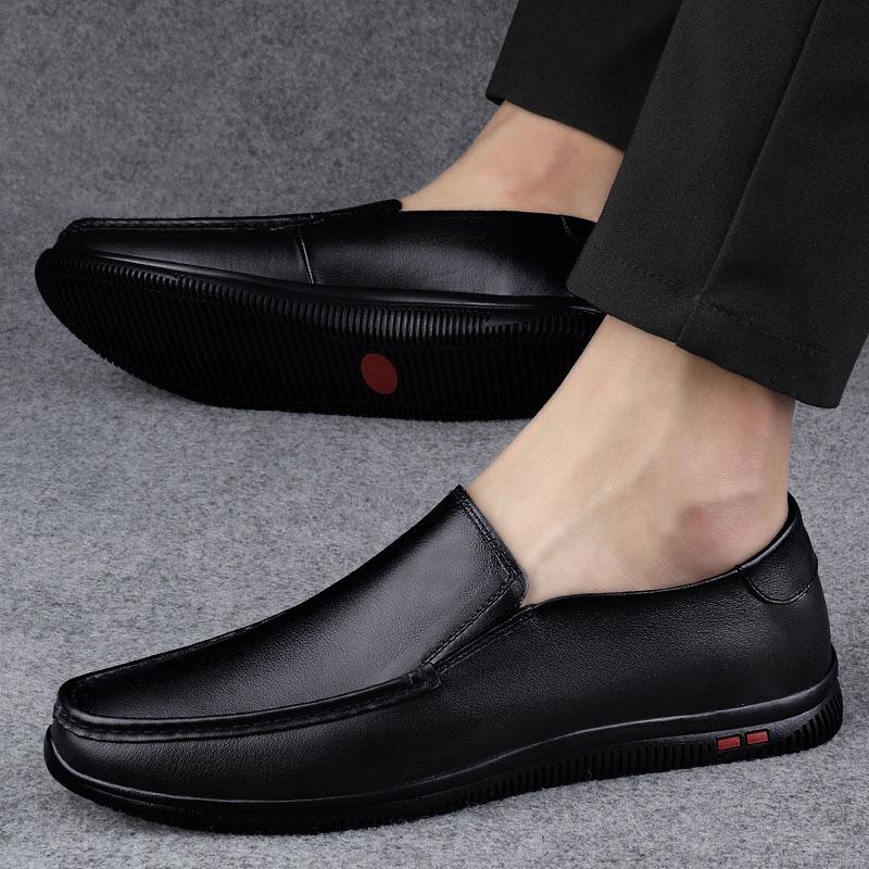 Men's shoes 2025 summer new breathable foot casual leather shoes men's flat beanie shoes British soft-sided driving shoes