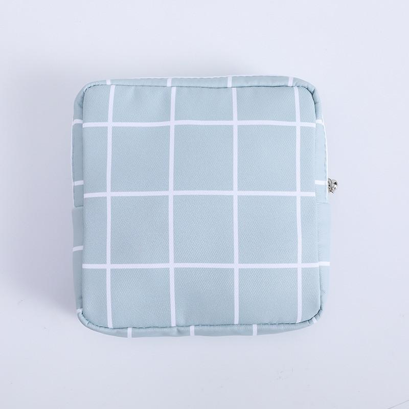 Cotton Sealed Sanitary Pad Storage Bag For Girls With Portable Handheld Design