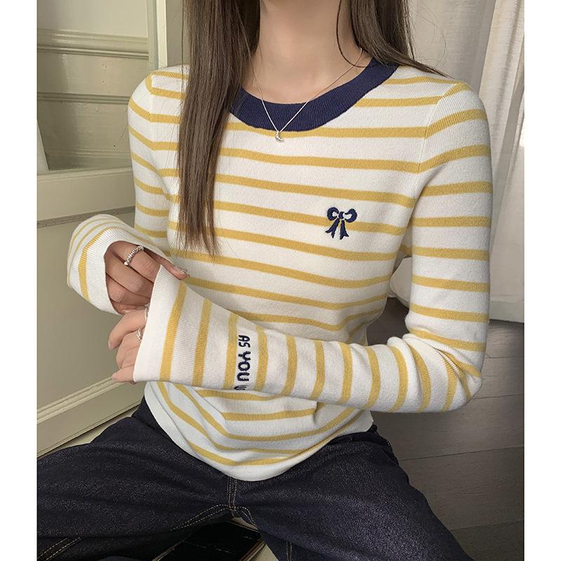 

Желтая полосатая круглая горловина с принтом трикотажная нижняя часть с длинным рукавом женская осенне-зимняя открытая плечевая конструкция маленькая XL