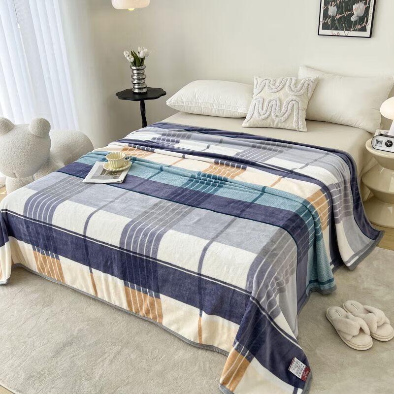 Bergamot Cloud Velvet Nap Throw Blanket