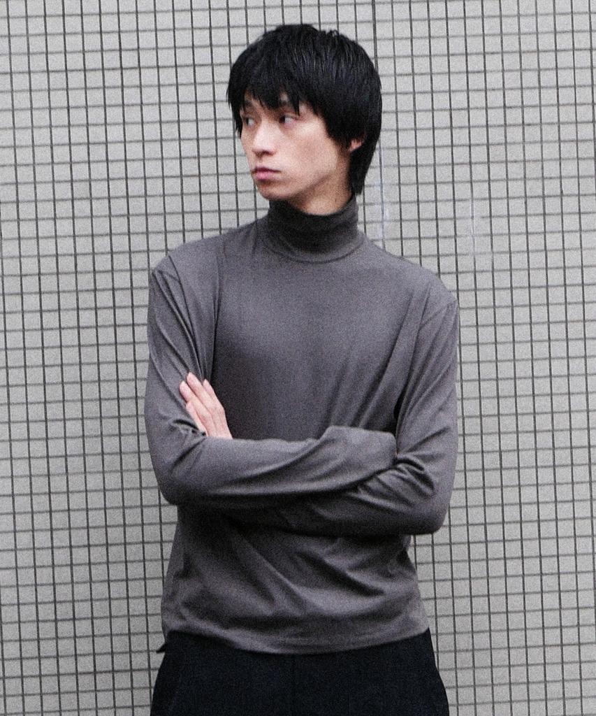 Daibeuin Uniform Turtle Neck V2 (Khaki)