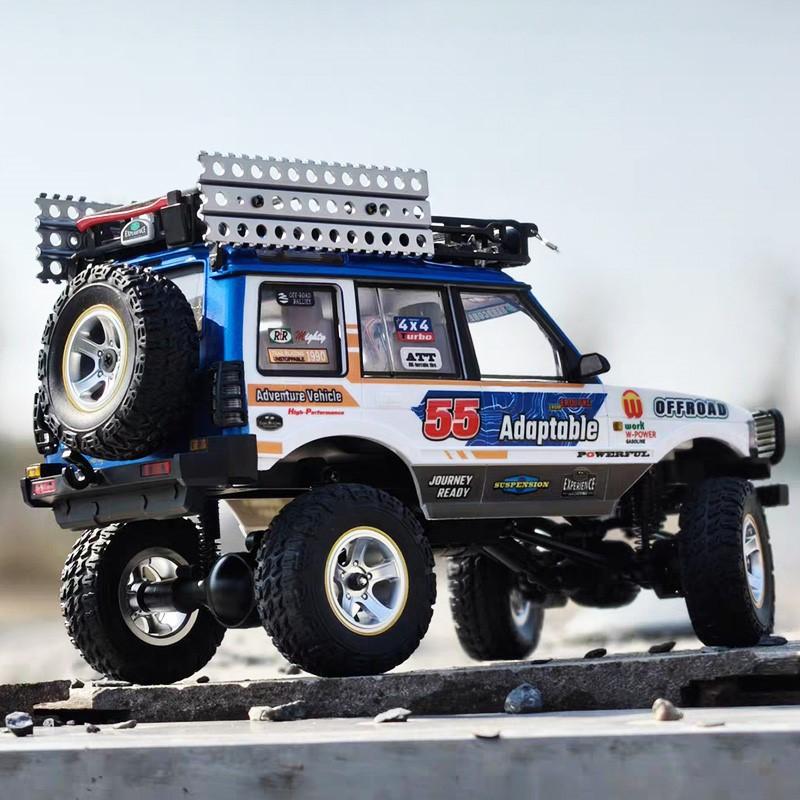 LR1801 Full Scale RC Model Off-road Car 4WD 1:18 Simulation Climbing Off Road Kid Remote Control Car 2.4G Toy Adult Gift