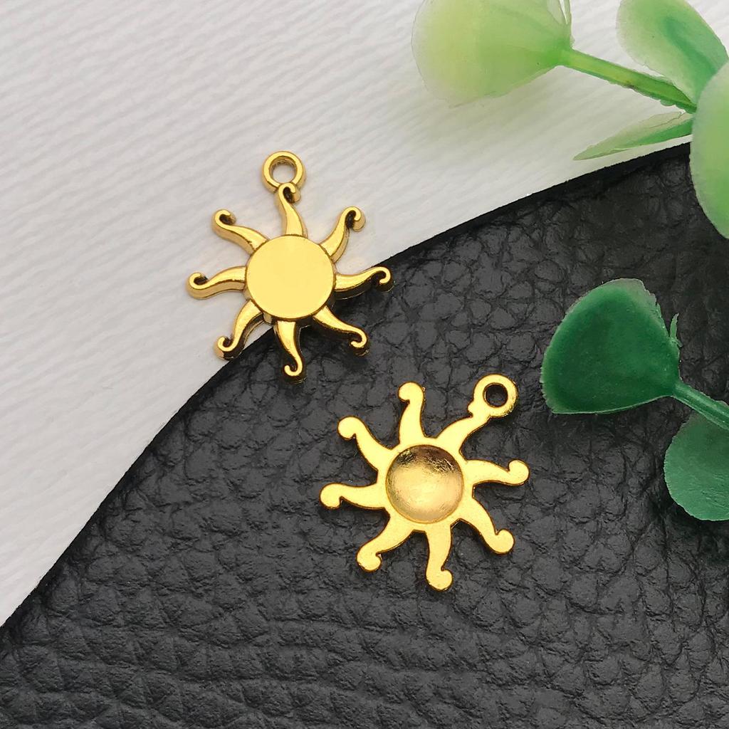 Pandantiv Charm Sol Lună Stea Aur Antich pentru Breloc sau Colier DIY