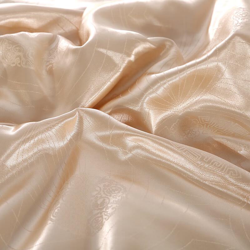Golden Satin Jacquard Summer Air-Conditioning Fiber Quilt