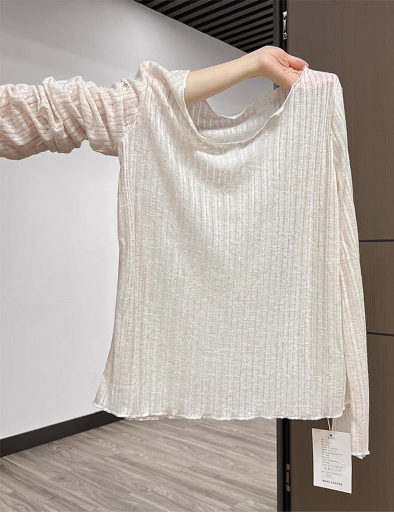 Women's Korean Style White V-Neck T-Shirt with Ruffled Edge - Relaxed Fit, Sheer, Sun Protection, Perfect for Layering in Spring/Summer