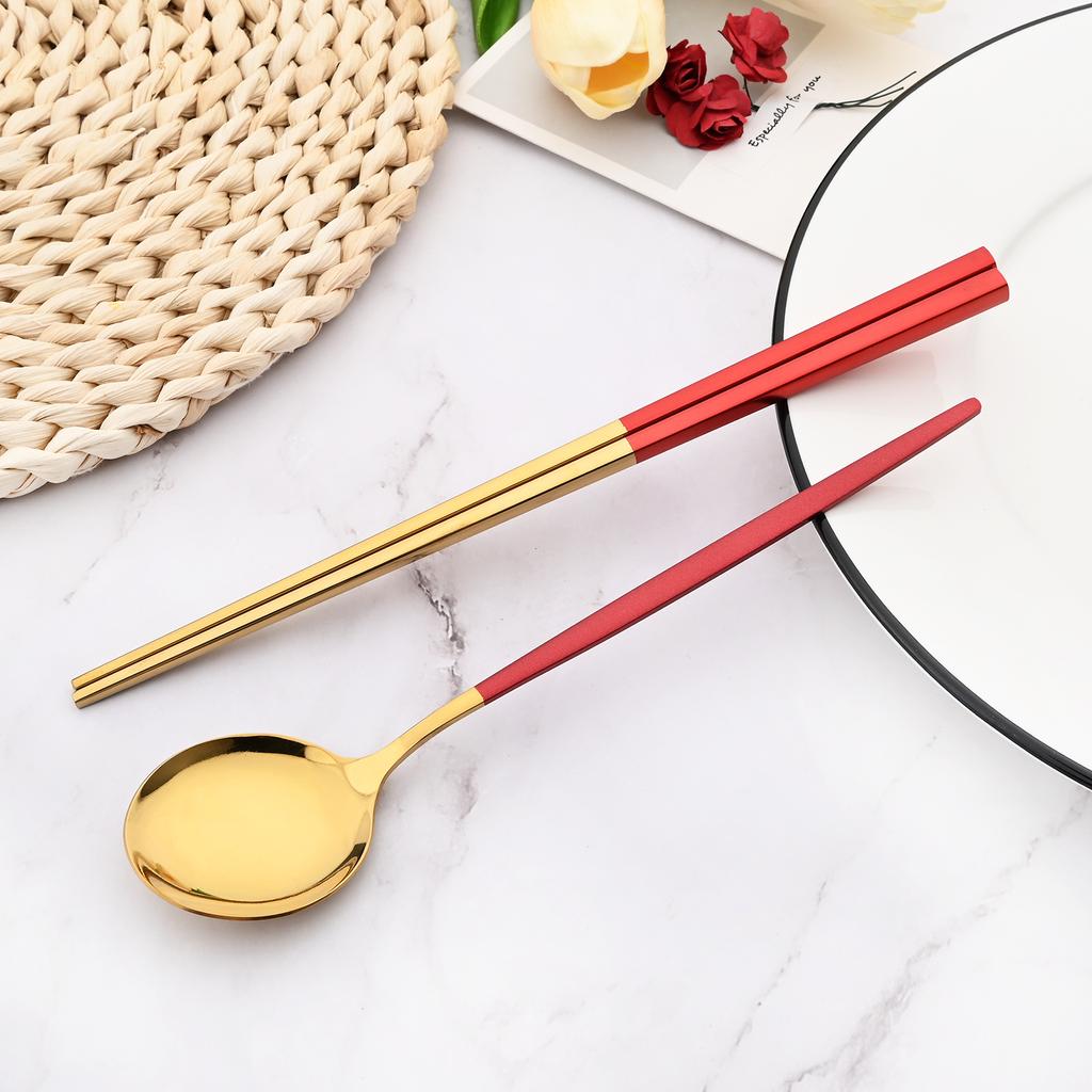 2Pcs Portable Black Tableware Stainless Steel Cutlery Set Spoon Chopsticks Set Western Lunch Dinner Set Travel Dinnerware