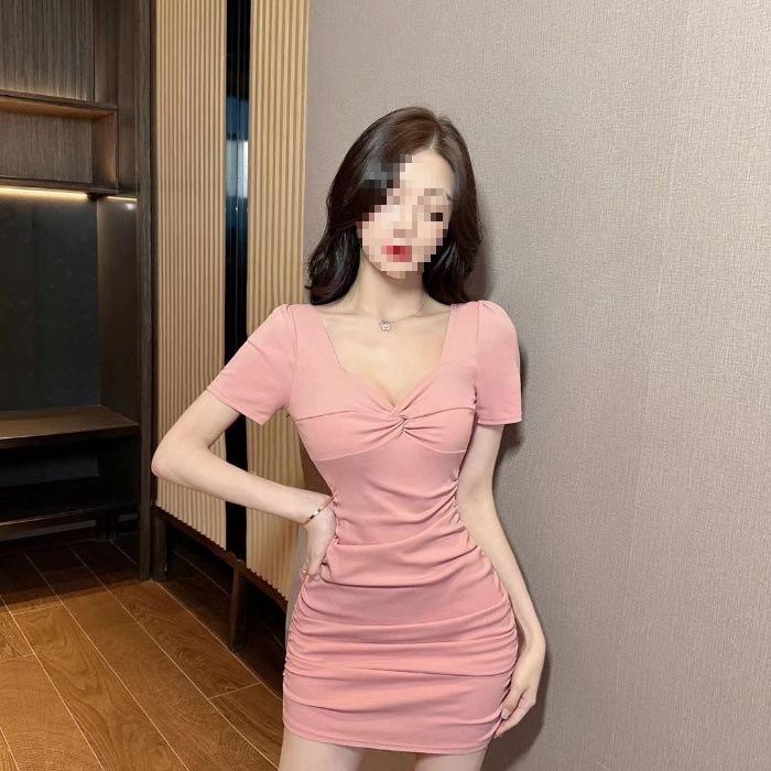 Sexy low-cut pleated square neck kinked dress women's solid color Spice girl style tight hip skirt wholesale