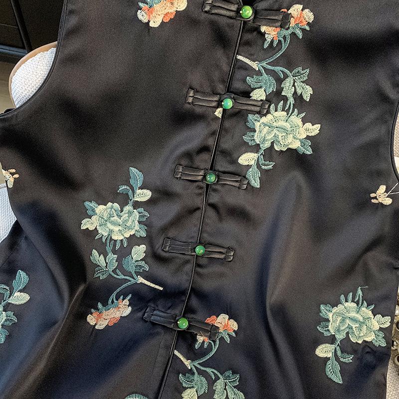 Spring & Fall Retro V-Neck Satin Embroidered Hanfu Vest with Frog Button