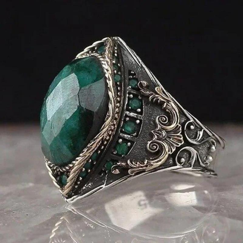 Neuer europäischer und amerikanischer Herren-Luxusring mit grünem Edelstein und dominanter Persönlichkeit im Retro-Stil, Schmuck für Bankettpartys