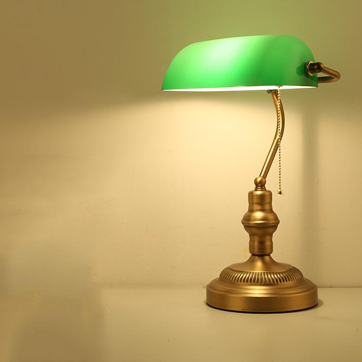 Retro American Green Glass Bedside Lamp, Antique Bronze Desk Lamp for Office or Bedroom Decor