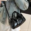 Simple Casual Portable Commuter Bag 2025 New Korean Fashion Shoulder Bag Niche Design Shoulder Crossbody Bag