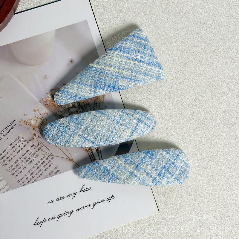 Korean Floral Plaid Triangle Hairpin for Spring-Summer - Clip for Flyaway Bangs and Sides