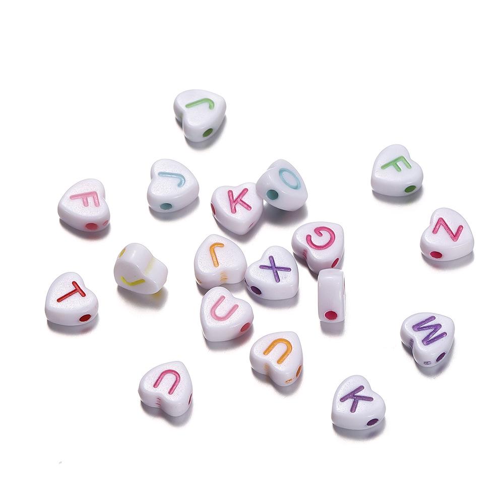 

Акриловые бусины в виде цветов и сердечек с буквами для изготовления детских цепочек для телефонов и ювелирных аксессуаров своими руками 100 pieces/pack (7*7mm/hole 1.5mm) approx. 13g