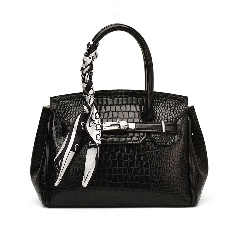 2026 Summer Crocodile Pattern Retro Platinum Bag: Women's Single Shoulder and Crossbody Handbag