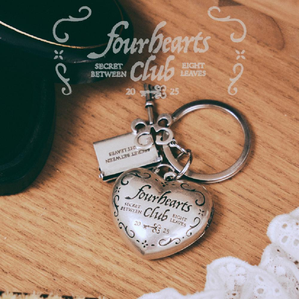 Pre-order Hearts2Hearts Four Hearts Club Heart Pendant Key Ring