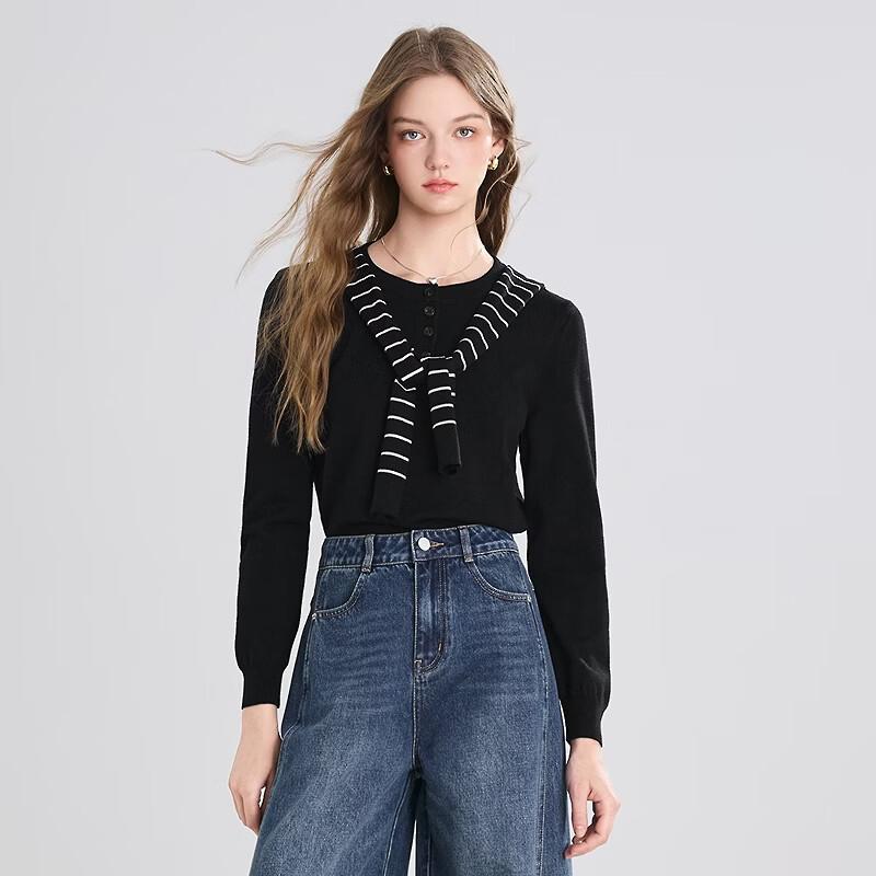 Betu Women's Knit Sweater with Detachable Shawl