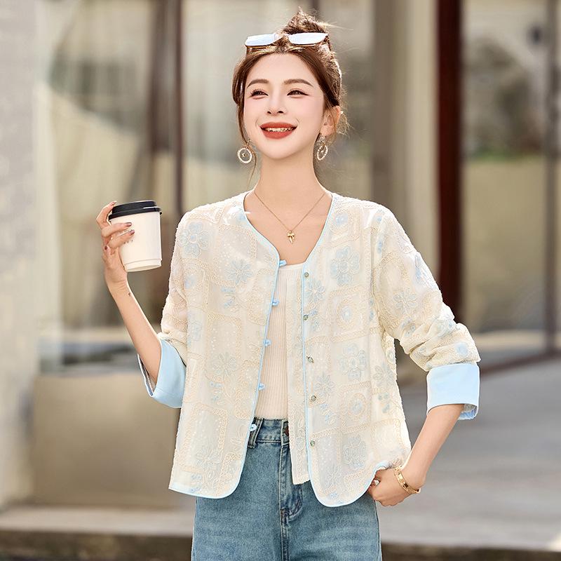 Women's Embroidered White Short Jacket - Spring/Summer 2025 Chinese Style Sun Protection