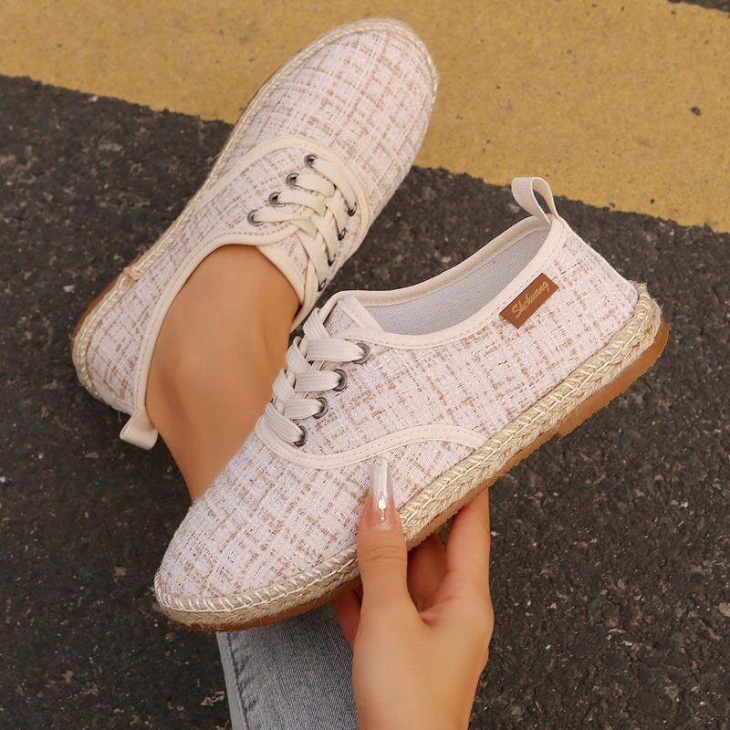 Fashion Women's Flat Cloth Shoes Autumn New Round Head Cloth in Front of Lacing Soft Sole Anti-slip Wear-resistant Low-top Shoes