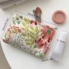 Polyester Canvas Flower Clutch Bag Large Capacity Zipper Closure Cosmetic Storage Pouch Portable Flower Pattern Makeup Bag