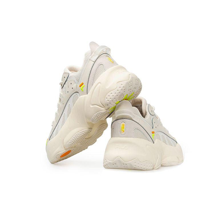 Fila Fusion Ade Retro Fabric Low-Top Marathon Running Shoes Women Sneaker Off-White T12W021105FSW