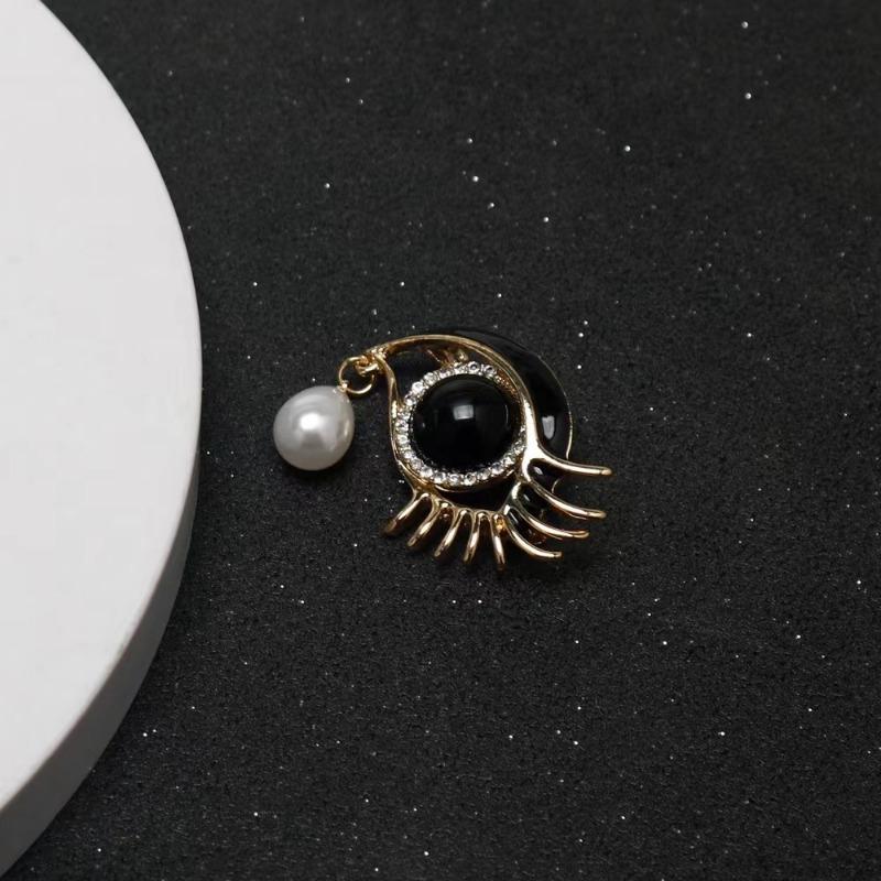 Brooches For Women Rhinestone Enamel Eyes Office Causal Brooch Pins Gifts Waterdrop Crystal Eyes