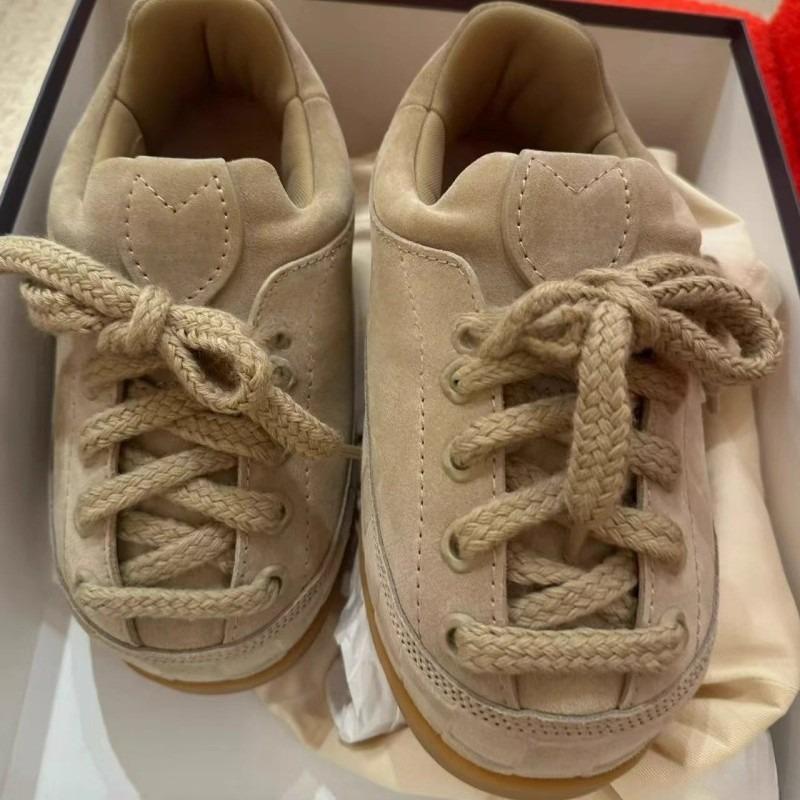 New thick-soled heightening casual shoes women's sports board shoes bread shoes fat Ding shoes autumn and winter