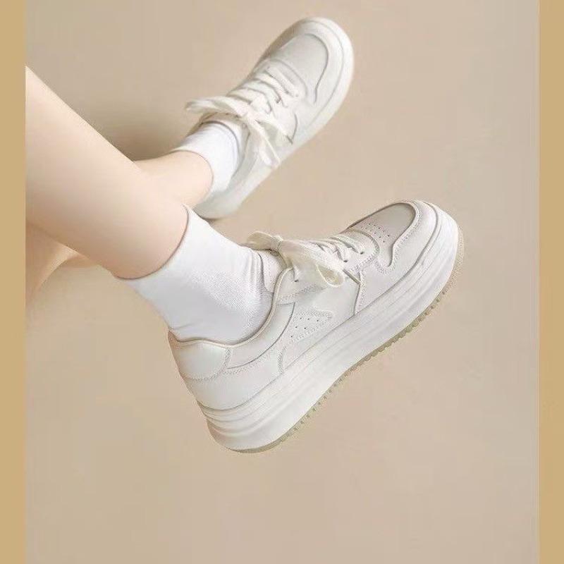 

New leather platform white shoes women s autumn versatile casual sports shoes bread heightening board shoes women 40