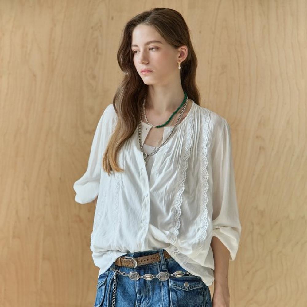 Maxza Pintuck Lace Round Neck Blouse Ze06qb006nh white/FREE