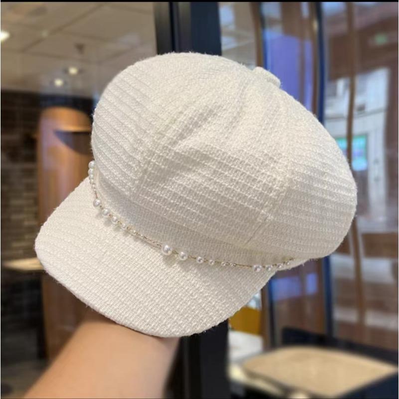 New Hat for Women's Small Fragrance Pearl Chain Octagonal Hat Light Luxury Elegant Face and Show Off The Trendy Face of The Tabloid Boy Hat