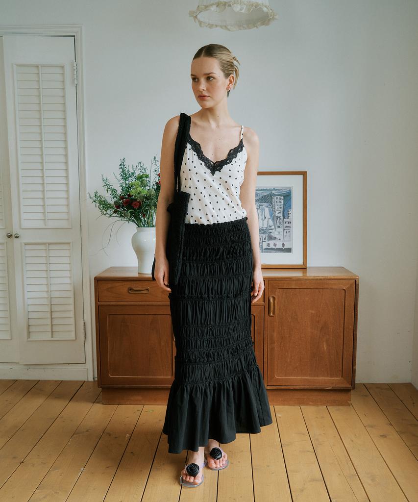 GREENBUTTER Shirring Long Skirt (Black)