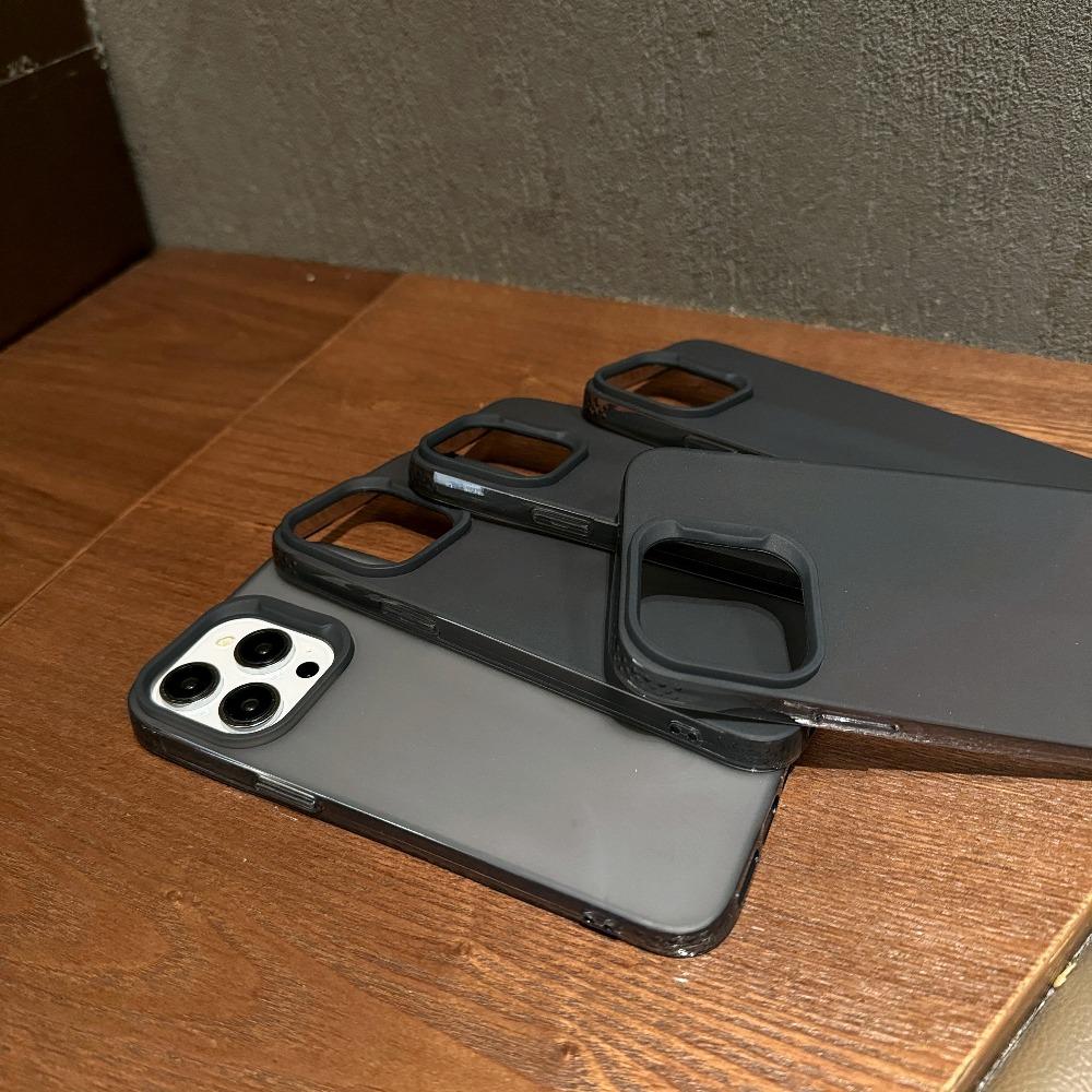 Luxury Frosted Translucent Soft Phone Case for iPhone 17 Air 16 15 14 Plus 13 12 11 Pro X Xs Max Shockproof Matte Phone Cover
