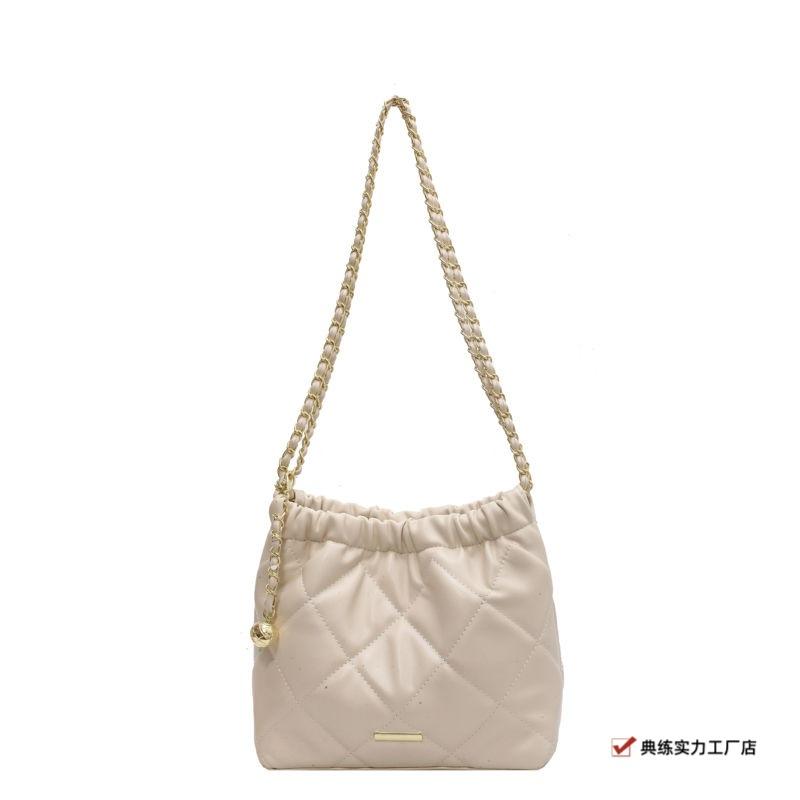 Premium sense small bag female new Internet celebrity diamond diamond chain bag popular shoulder small fragrant bag bucket bag
