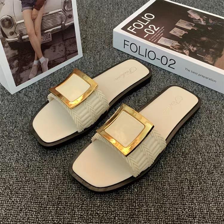 Fashion Flat Bottomed Korean Style Slippers For Women 2025 Summer Hot Selling Fashion Trend Flat Shoes Non Slip Womens Slippers Sandals